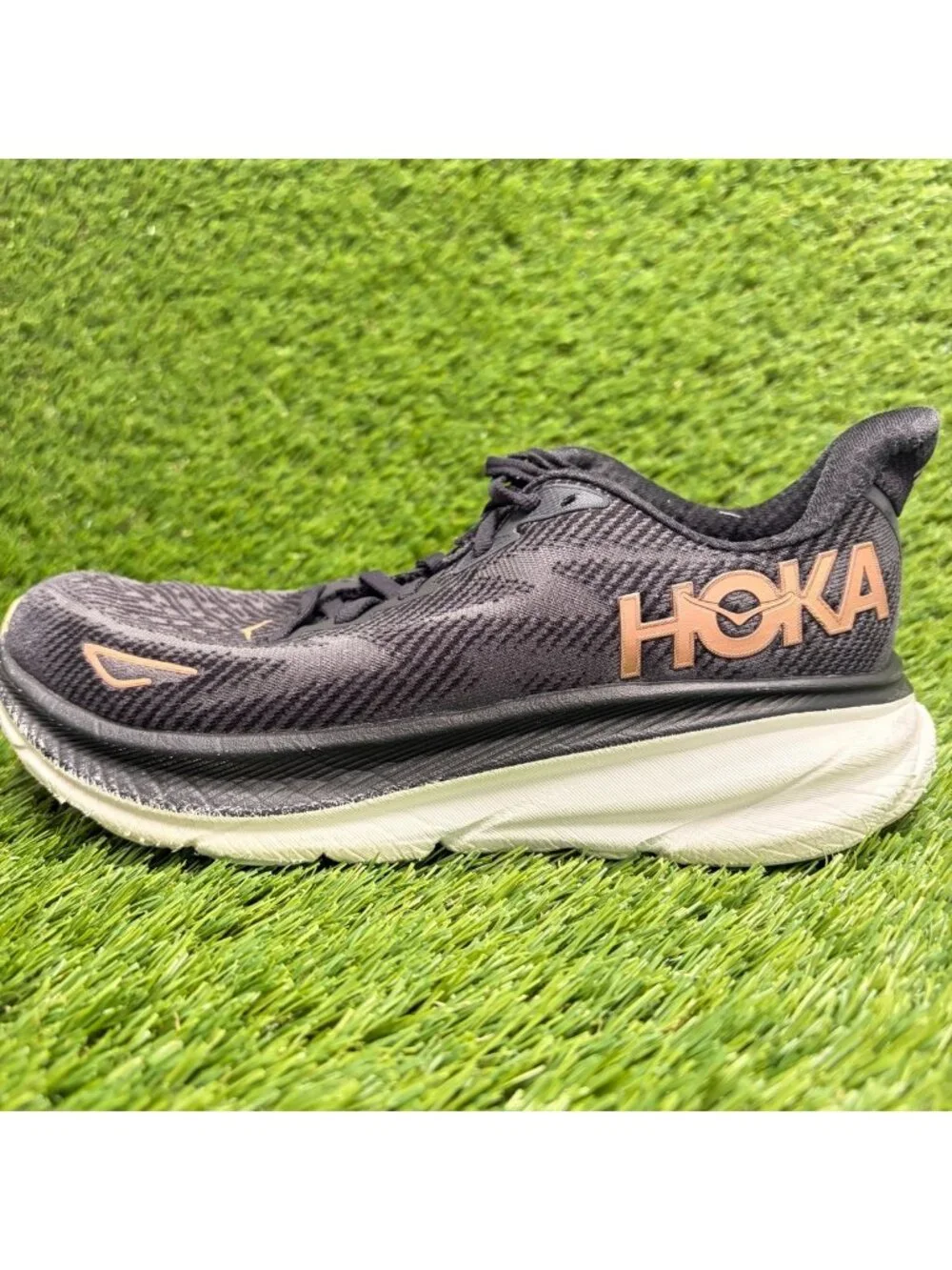 Hoka One One Clifton 9 Womens Size 6.5 Black Athletic Running Shoes Sneakers